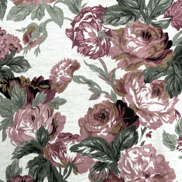 Shenanigans Vintage Floral Button Shortsleeved Romper - Picture 5 of 8